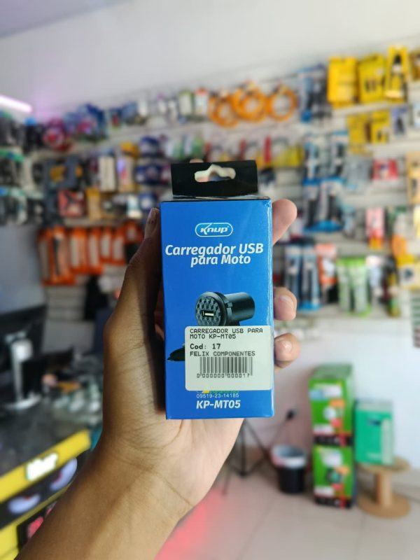 Carregador de Celular para Moto via USB Universal KP-MT05